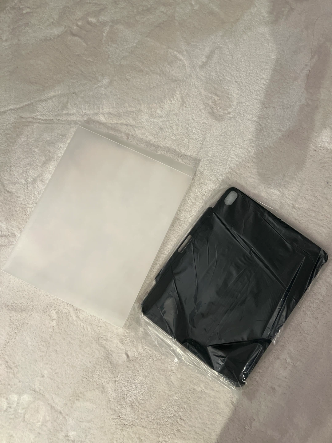 Black IPad Case with Pencil Holder