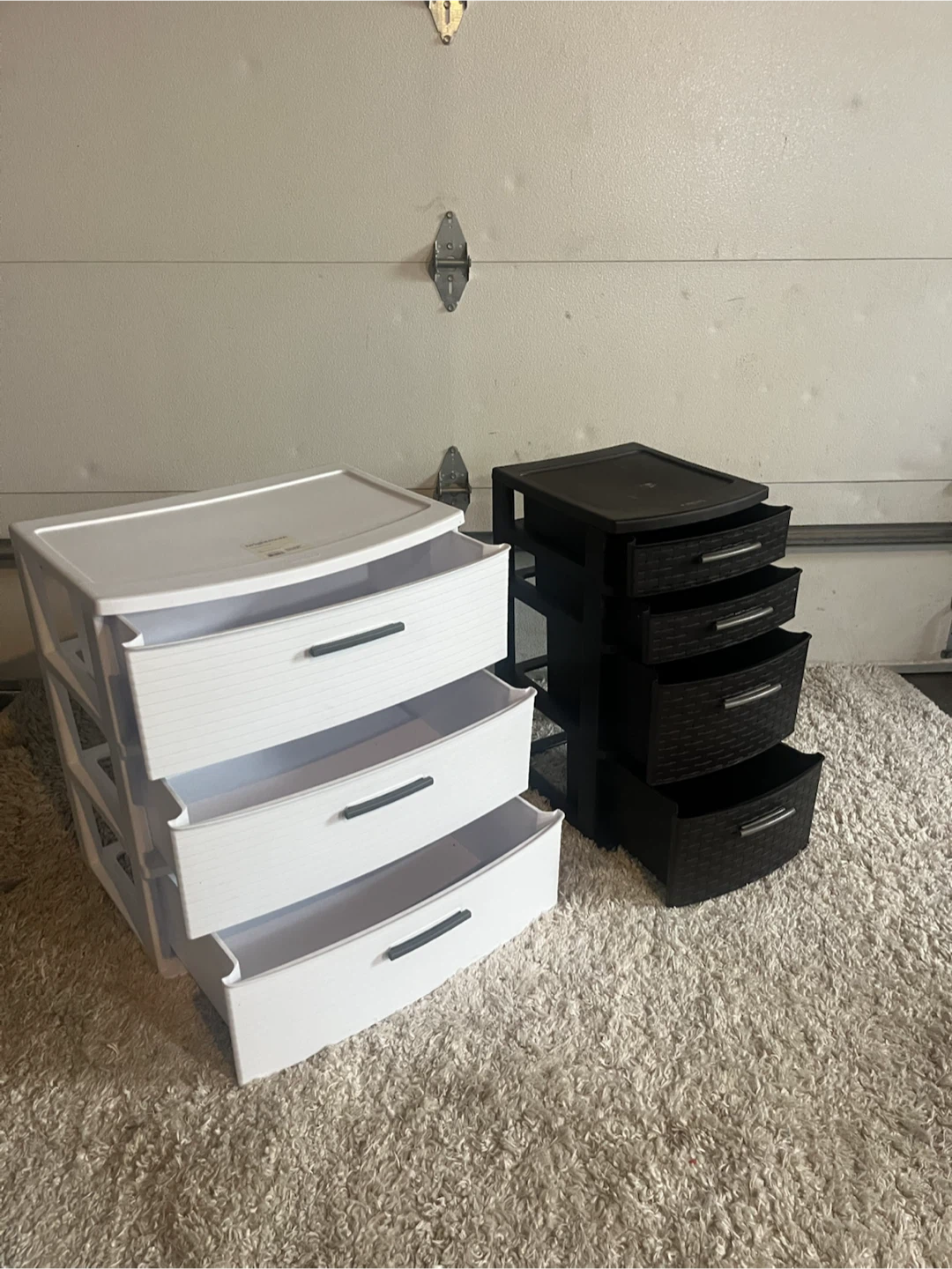 White and Black Plastic Drawer Units - photo 3