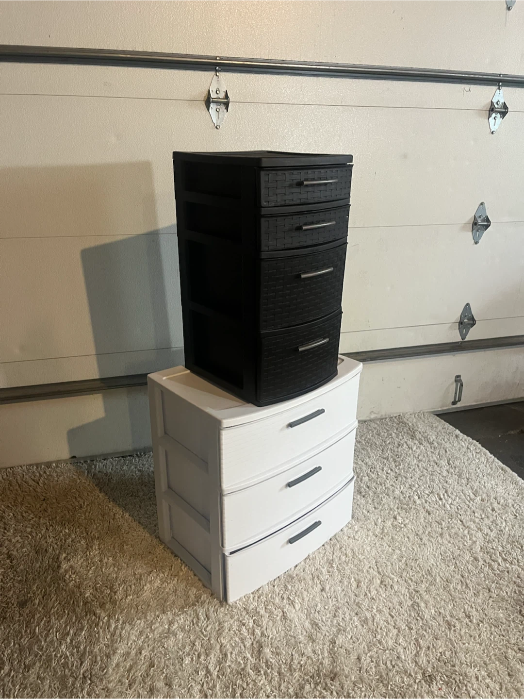 White and Black Plastic Drawer Units - photo 5