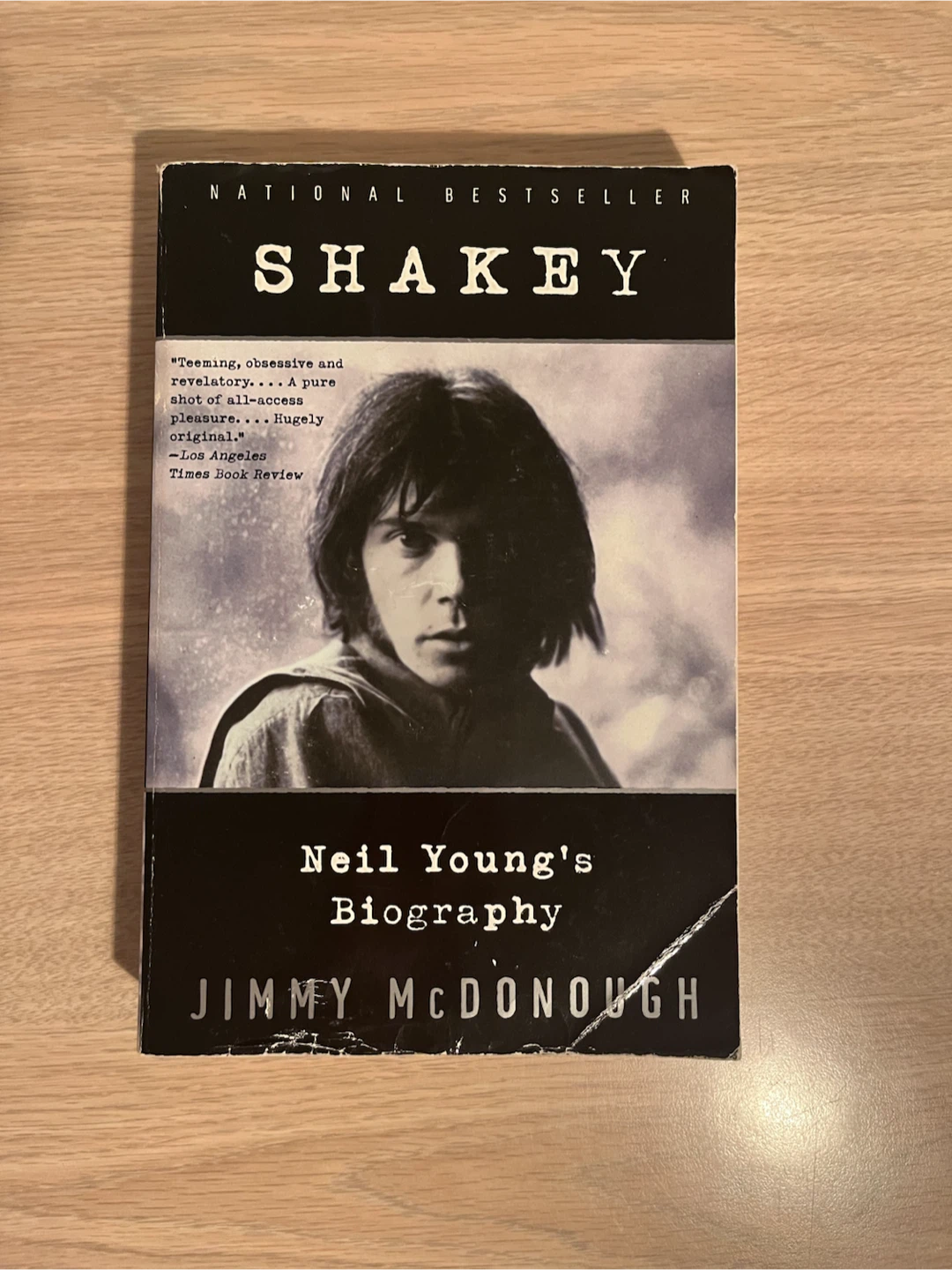 Shakey: Neil Young's Biography