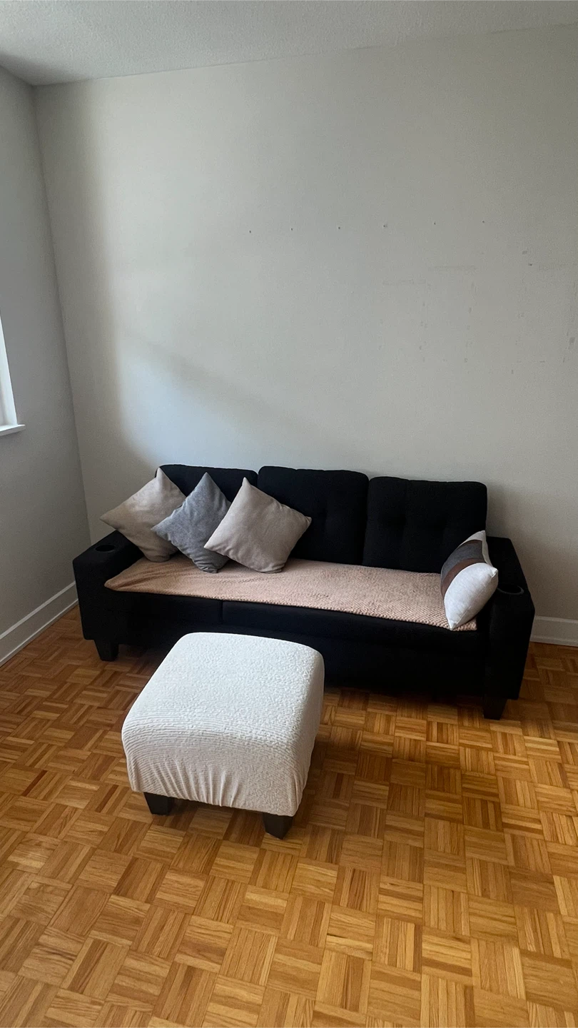 Gaming table, dining table & sofa - photo 3