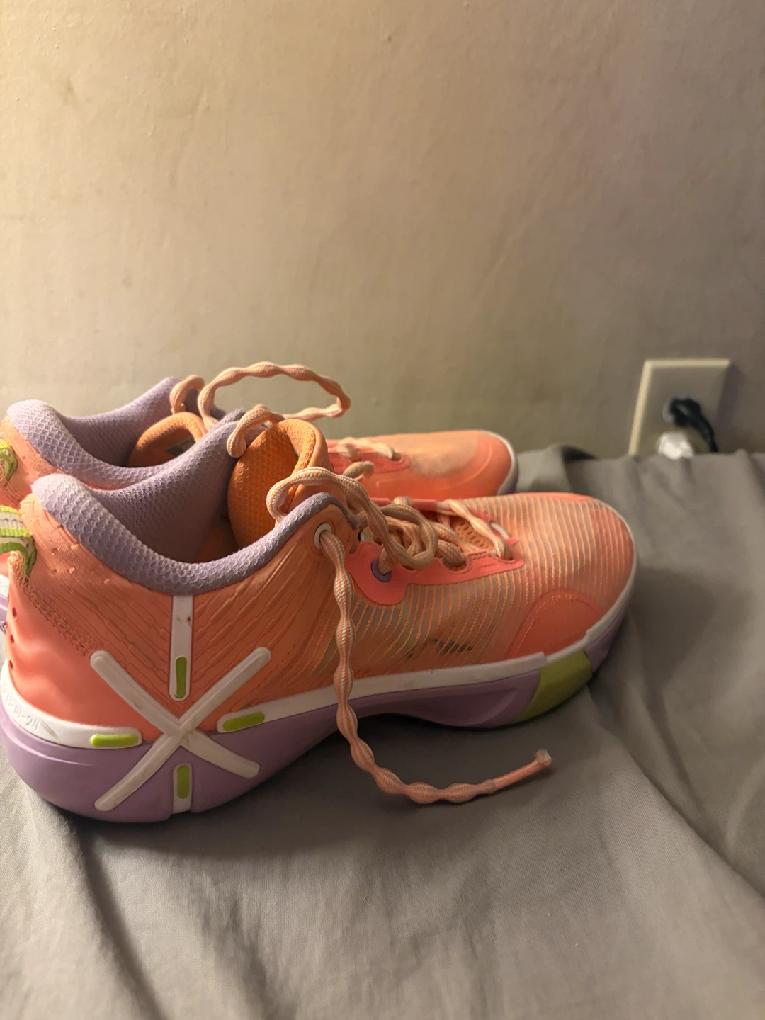 Li-Ning Basketball Shoes - photo 3