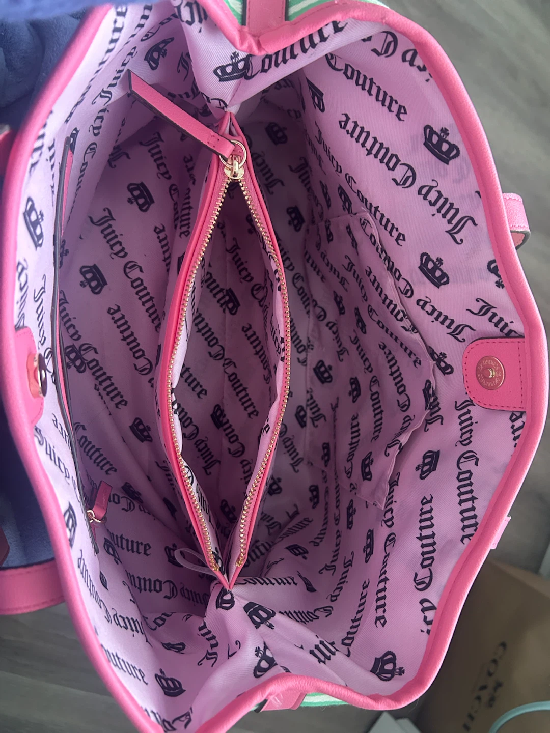 Juicy Couture Mint Green & Pink Tote Bag 🍒 - photo 3