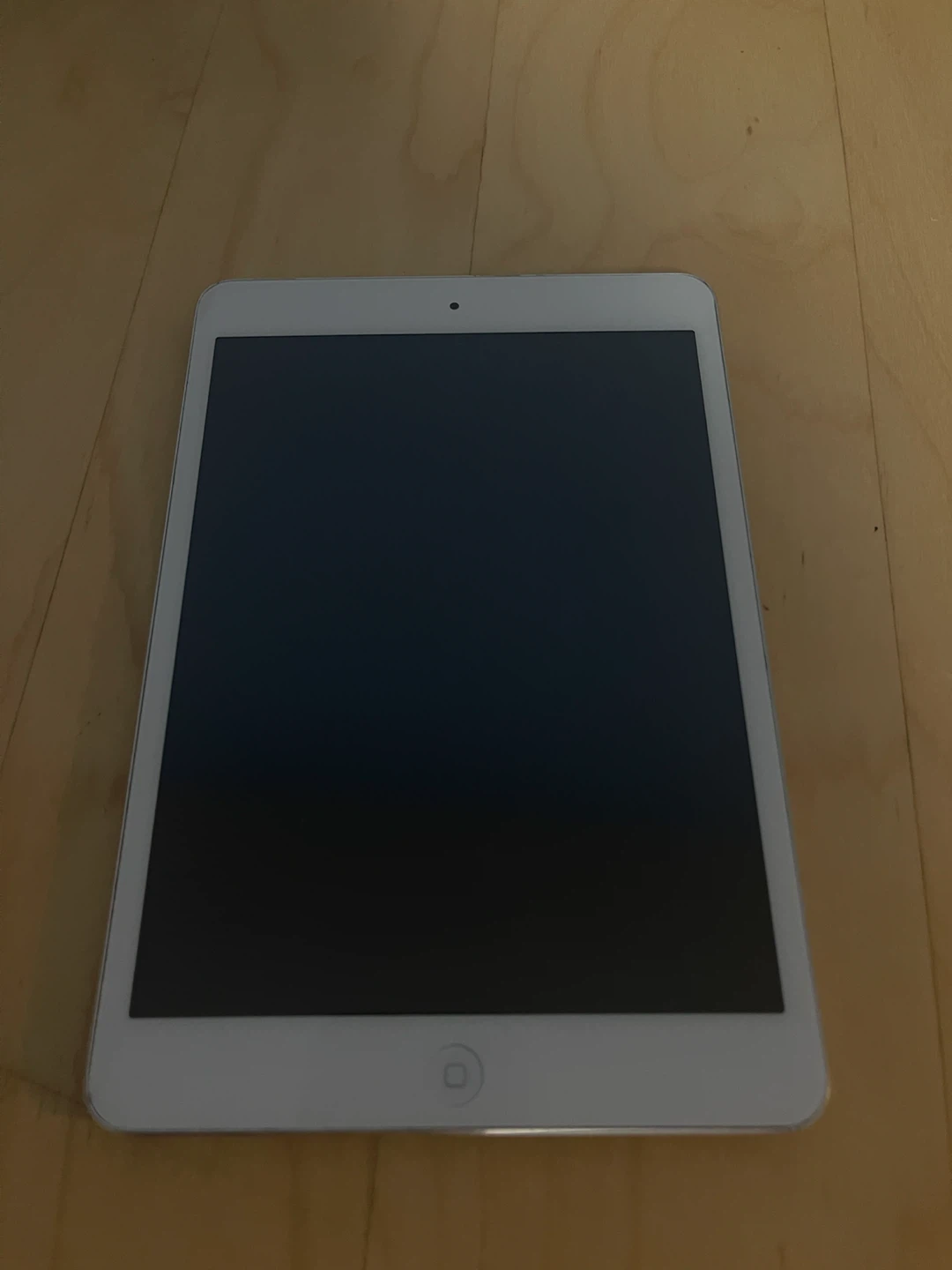 Apple iPad Tablet - photo 2
