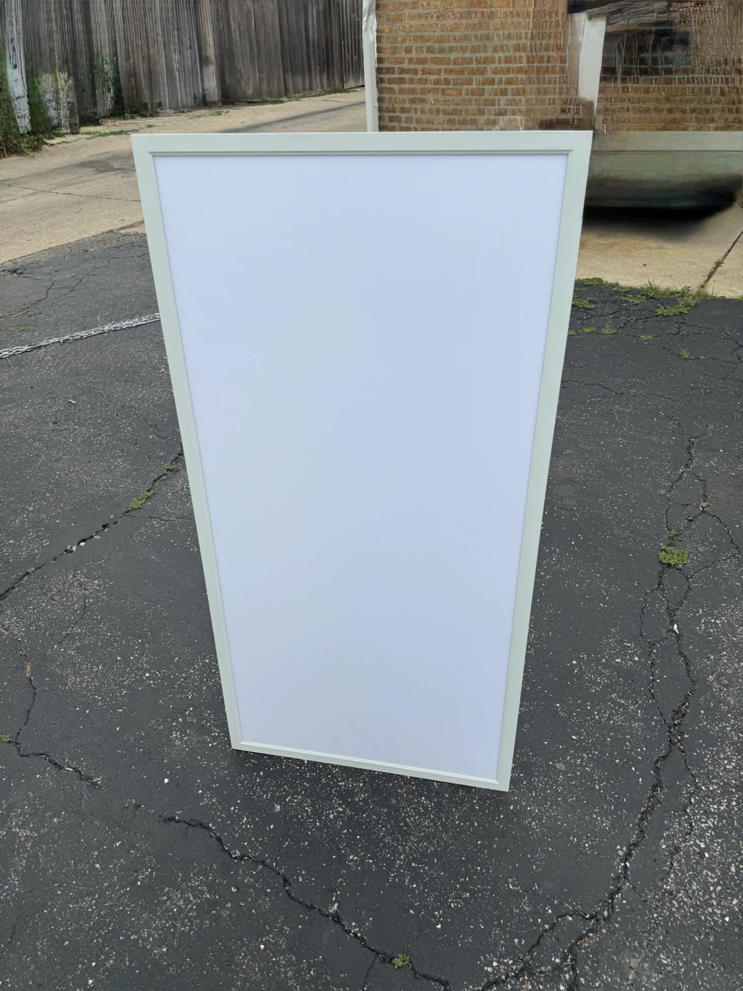 2 by 4 FEET LED LIGHT FIXTURE  $40.00 OR BEST OFFER