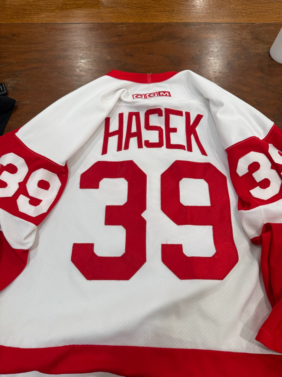 CCM Detroit Red Wings Hasek #39 Hockey Jersey - photo 4