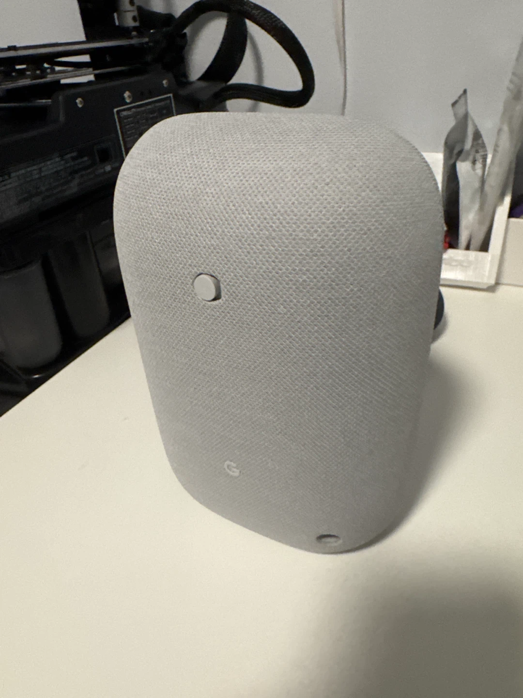 Google Nest Audio Smart Speaker - Chalk - photo 2