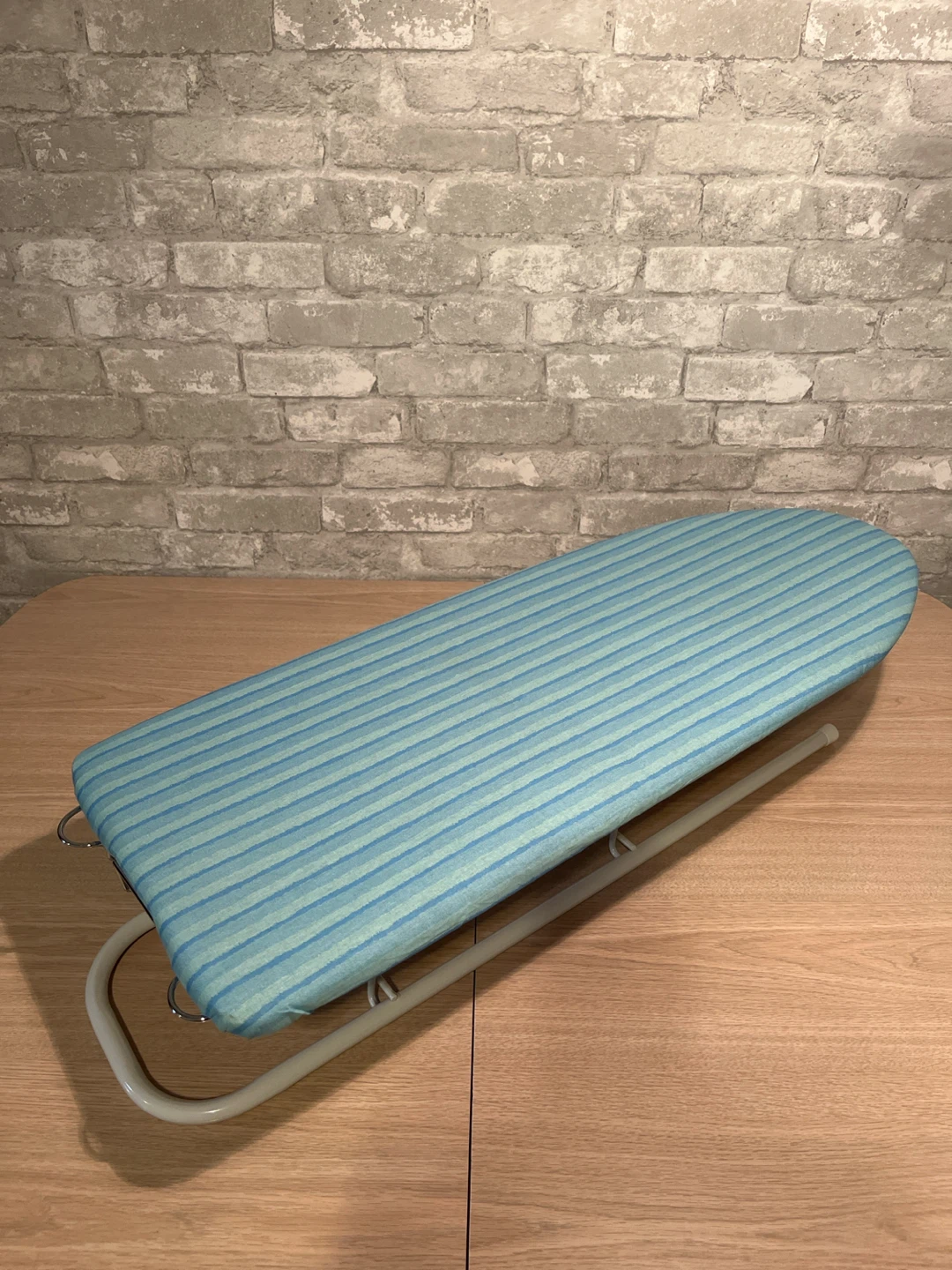 Tabletop Ironing Board with Hanging Rack