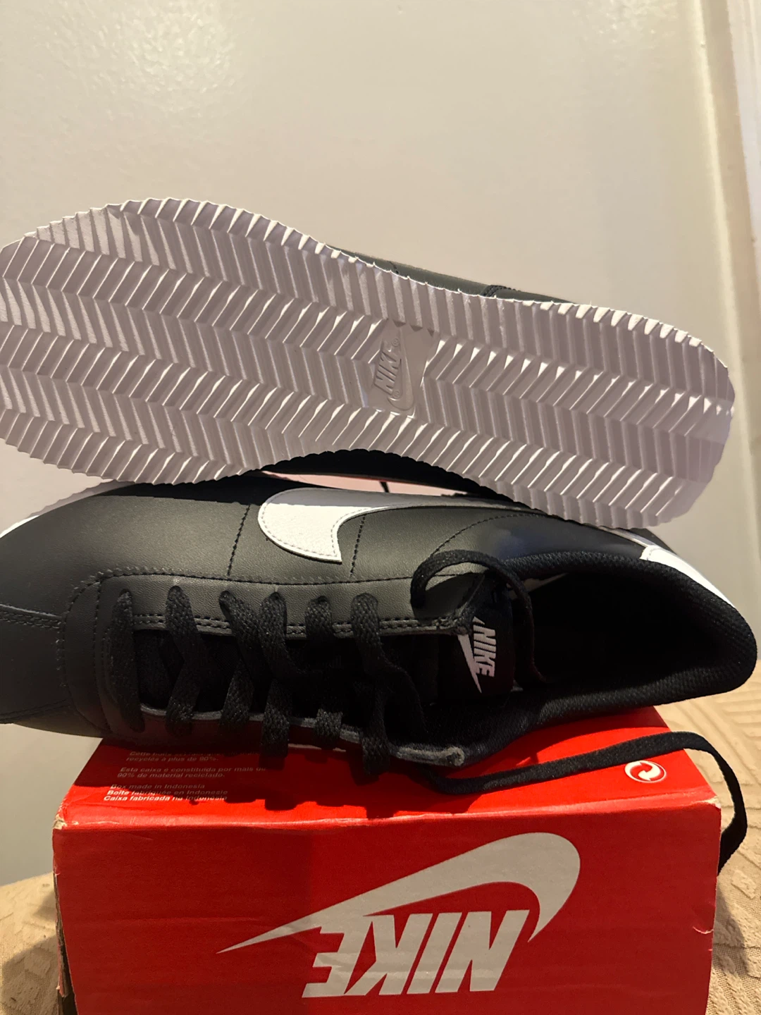 Nike Cortez Black White Men's Shoes Size 8 - photo 4