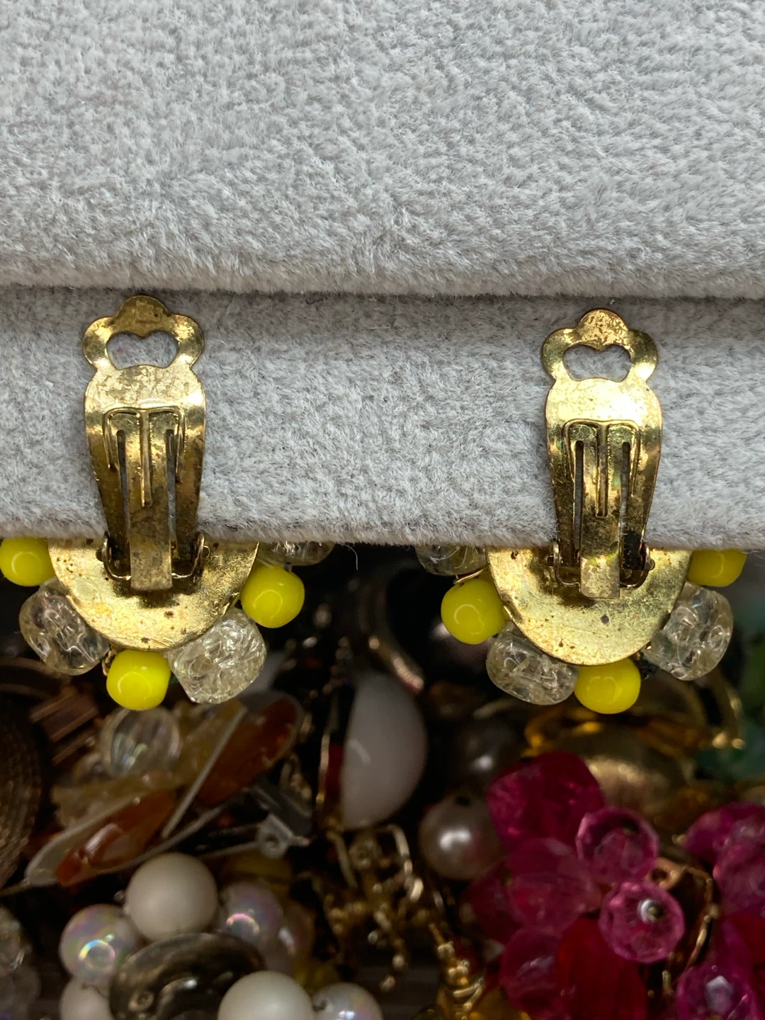 Vintage Yellow Beaded Clip-On Earrings - photo 4