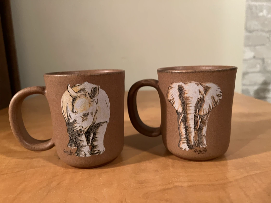 Set of 2 Argilla Mugs - Rhino and Elephant - photo 3