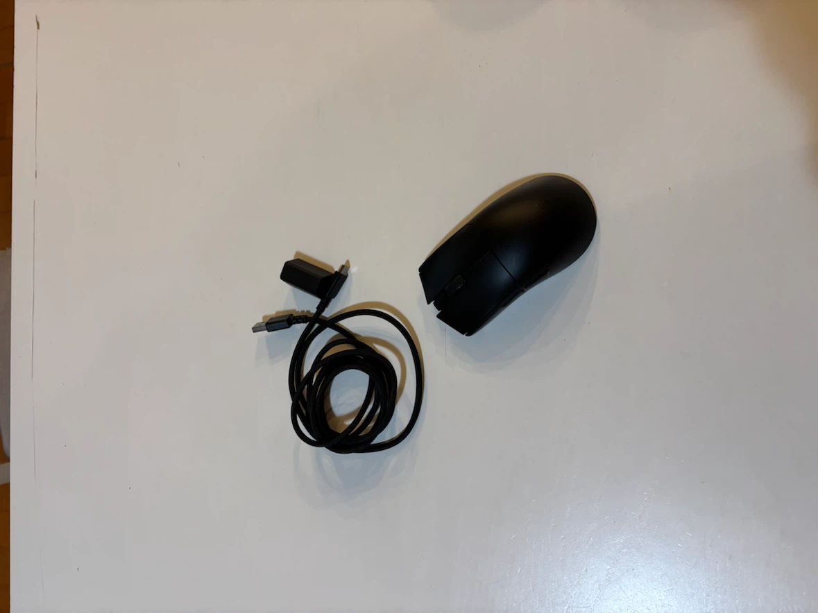 Razer Viper V3 Pro Wireless Gaming Mouse – Mint / Like New
