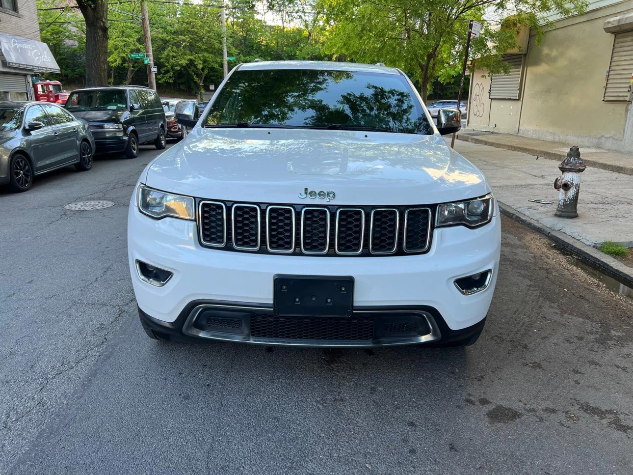 2017 Jeep Grand Cherokee Limited 4x4 SUV