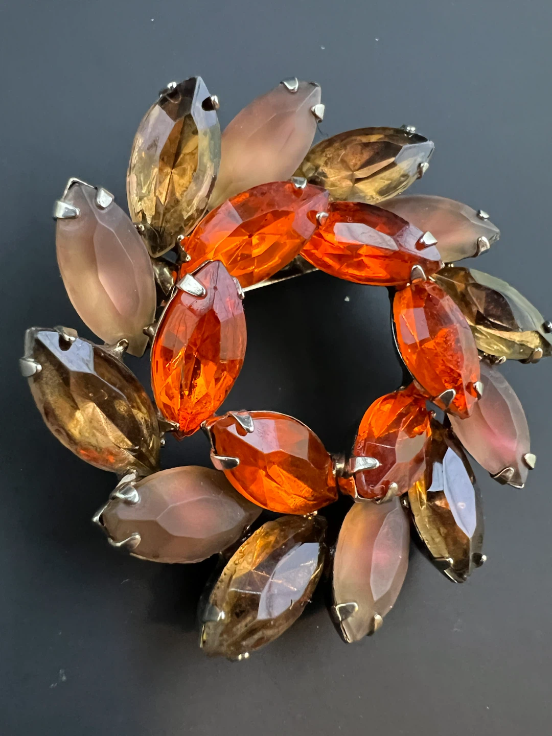 Vintage Autumn Wreath Brooch - photo 2