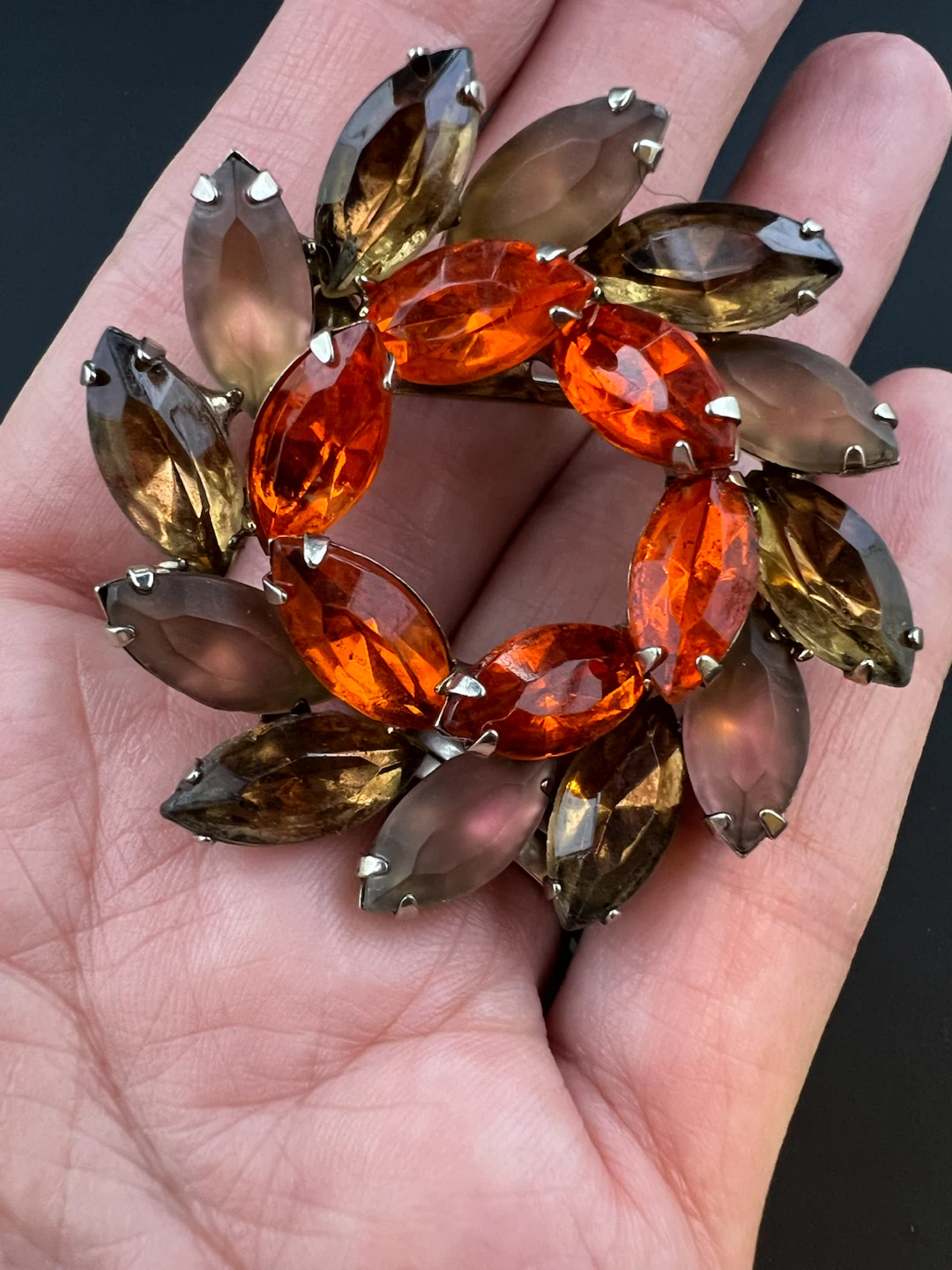Vintage Autumn Wreath Brooch - photo 5