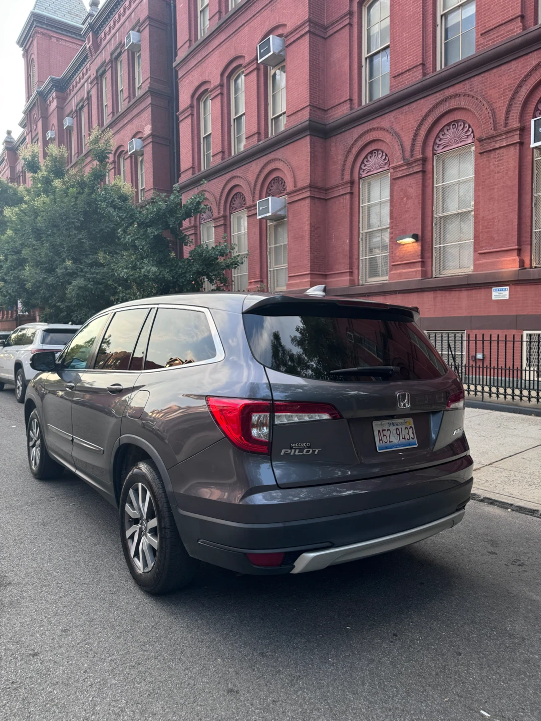 2020 Honda Pilot EXL AWD SUV - photo 5