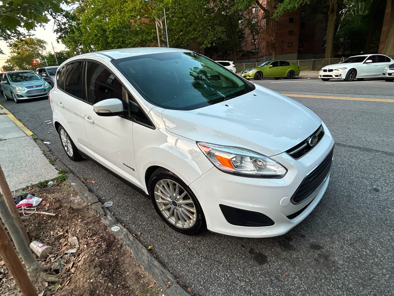 2018 Ford C-Max Hybrid SE - photo 2