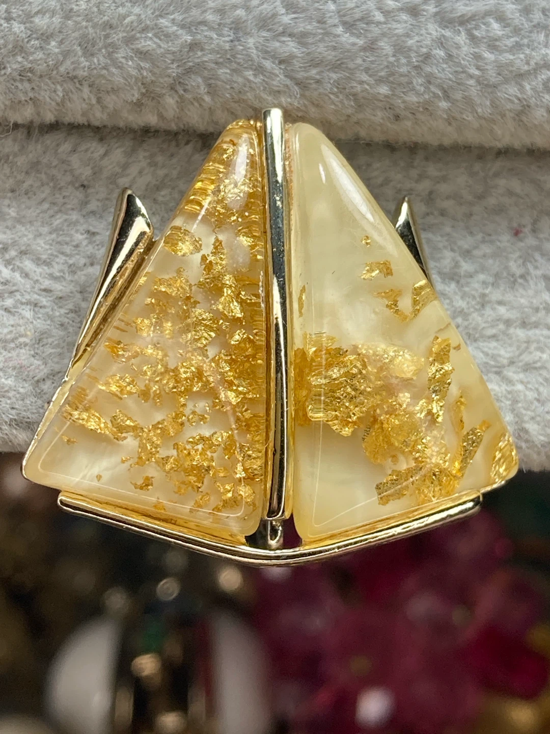Clip-on Earrings with Gold Flakes - photo 3