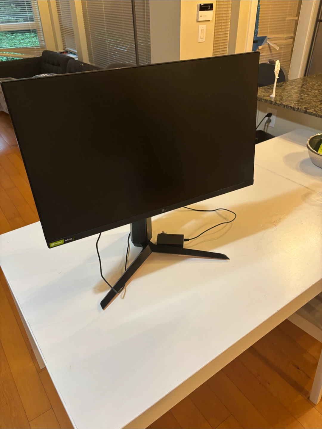 LG UltraGear 27" 1440p 165Hz Nano IPS Gaming Monitor (27GP83B)