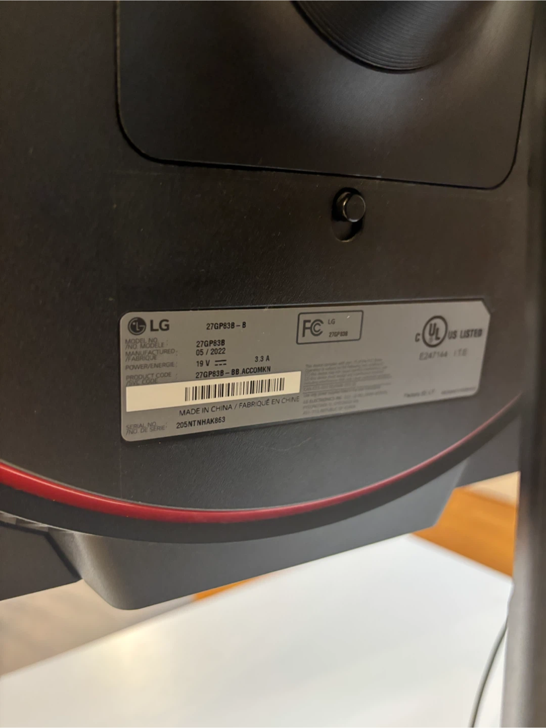 LG UltraGear 27" 1440p 165Hz Nano IPS Gaming Monitor (27GP83B) - photo 2