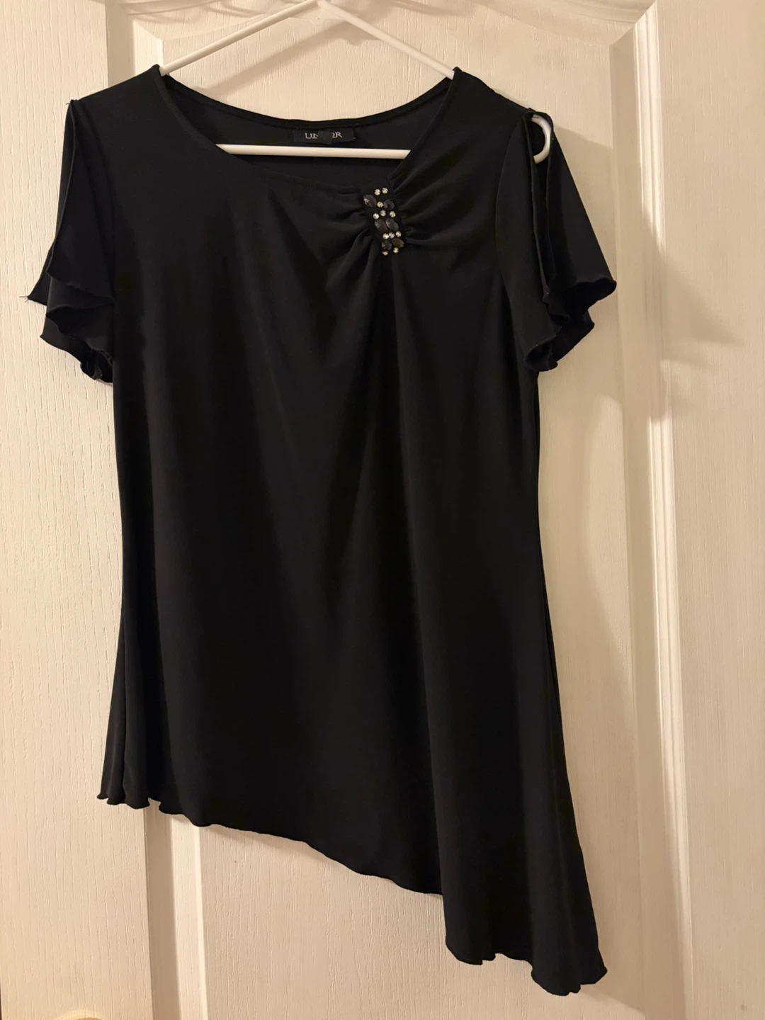 Lindor Black Asymmetrical Tunic Top