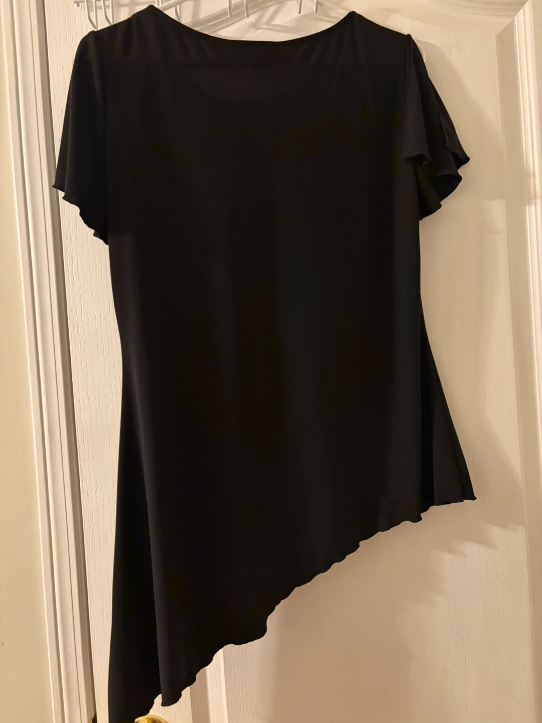 Lindor Black Asymmetrical Tunic Top - photo 3
