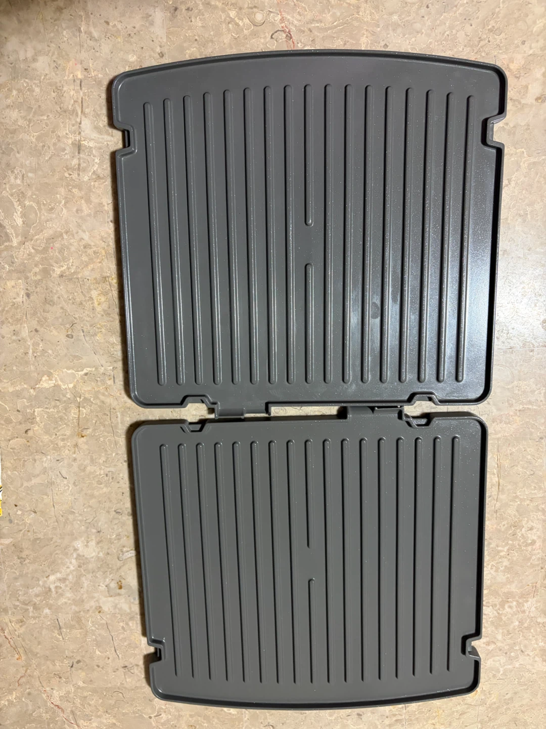 GreenPan Elite Grill & Griddle + Waffle Plates Bundle, Like New - photo 4