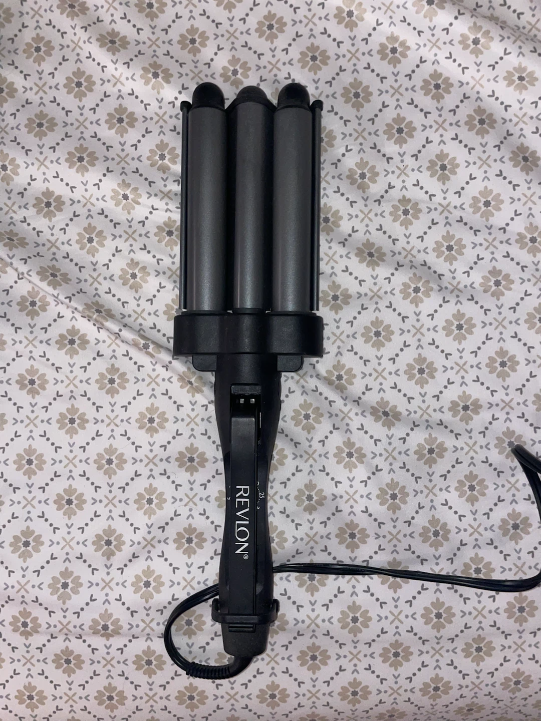 Revlon 3 Barrel Jumbo Hair Waver