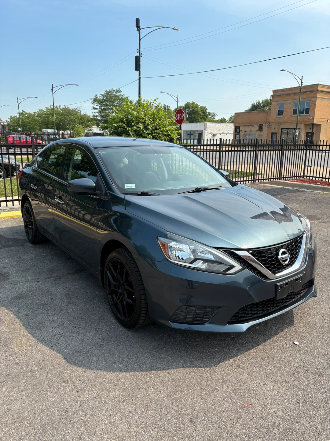 Nissan Sentra Sedan