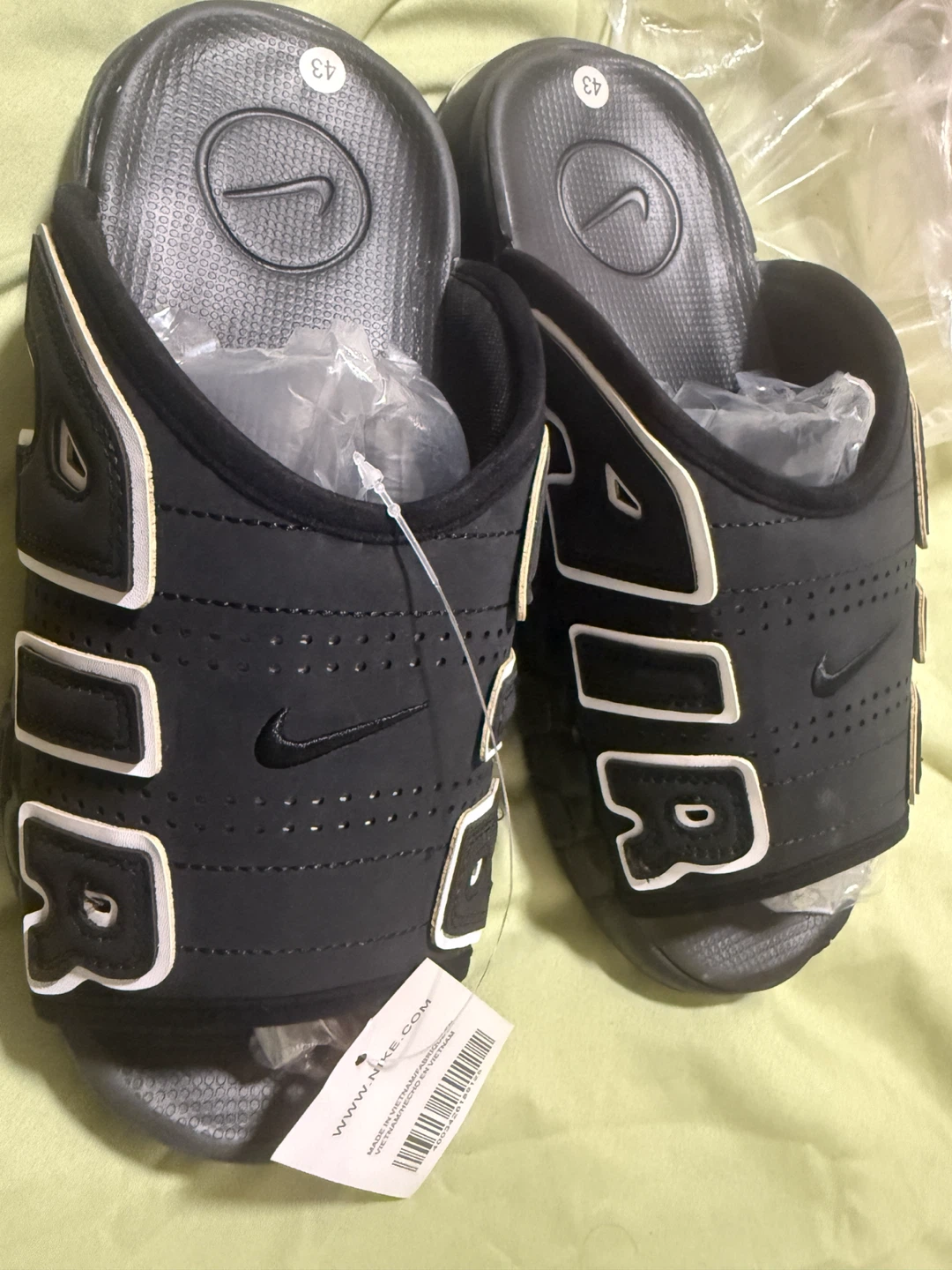 Nike Benassi JDI QS Men's Slides