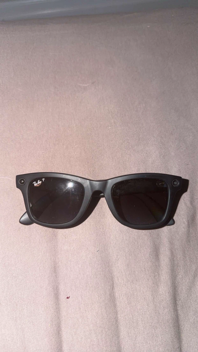 Ray-Ban Wayfarer Smart Glasses - photo 2