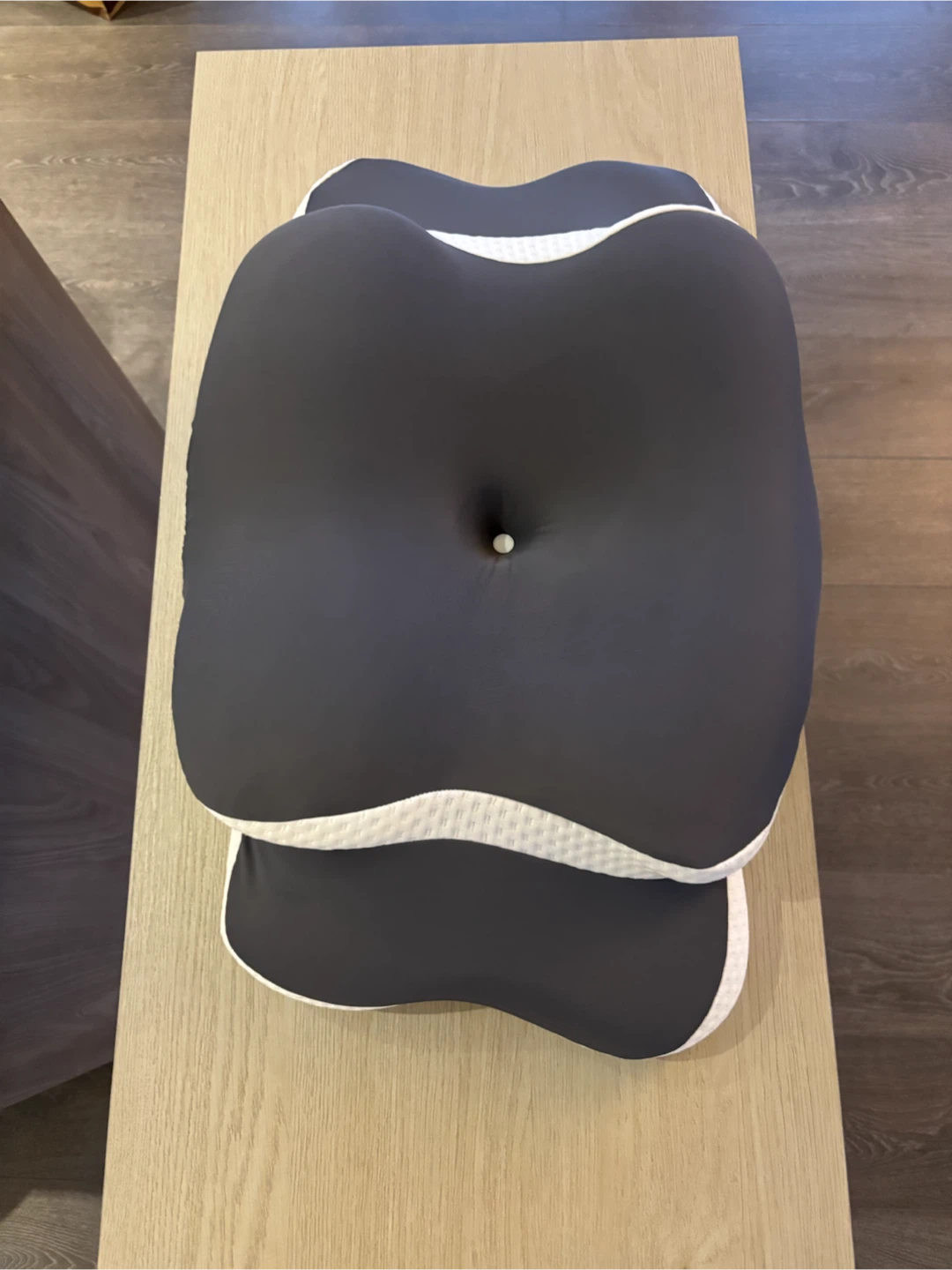Ergonomic Support Pillow - photo 2