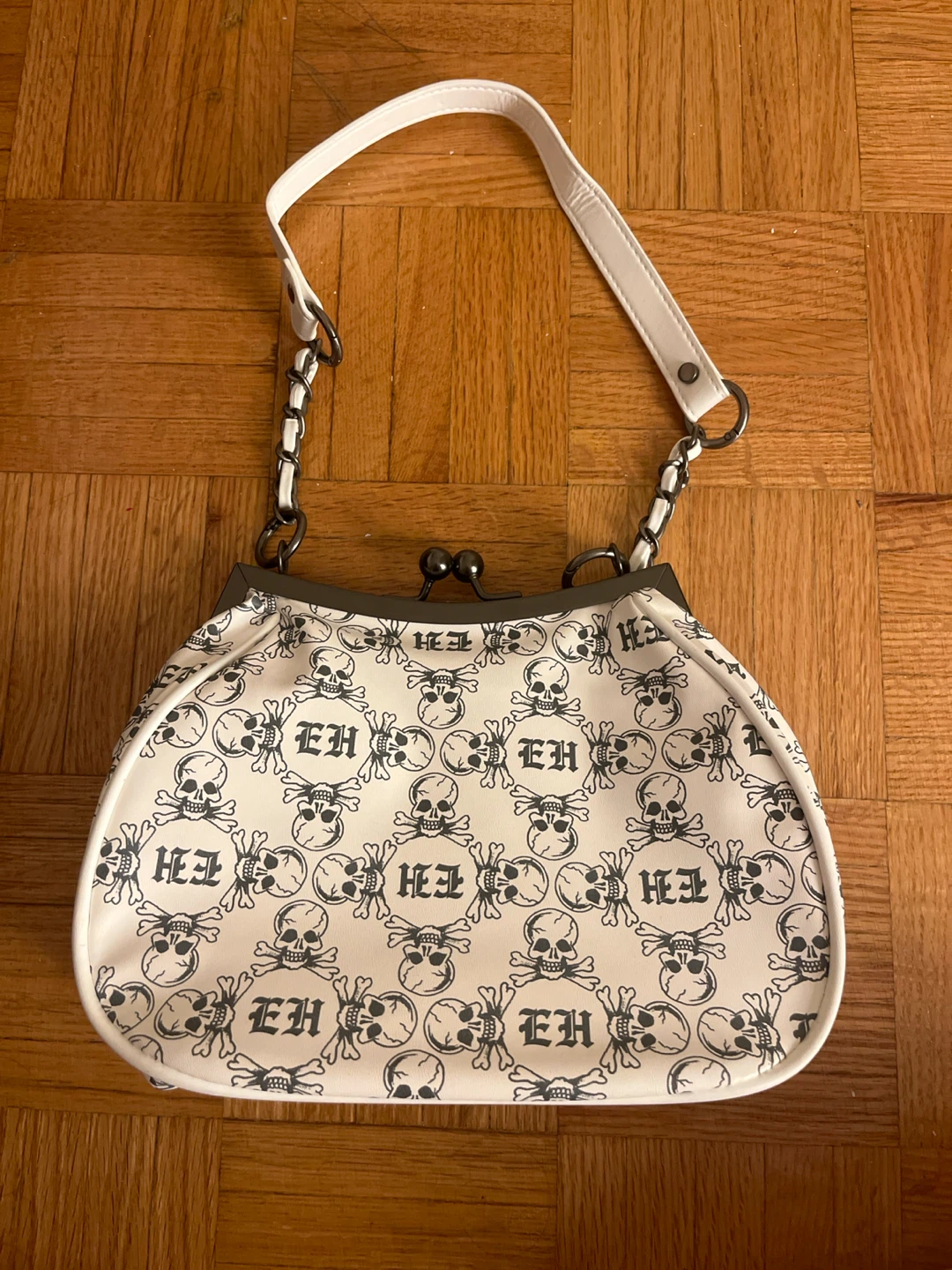 Ed Hardy White Handbag - photo 2