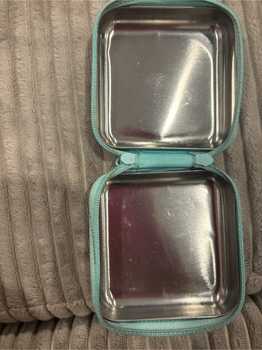 mini item container - photo 2