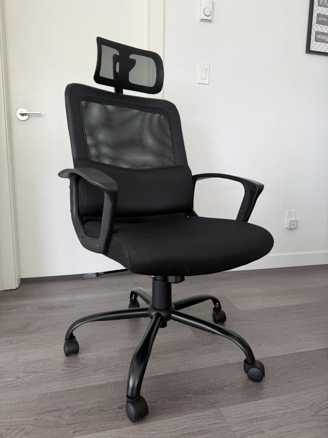 Black Mesh Office Chair with Headrest