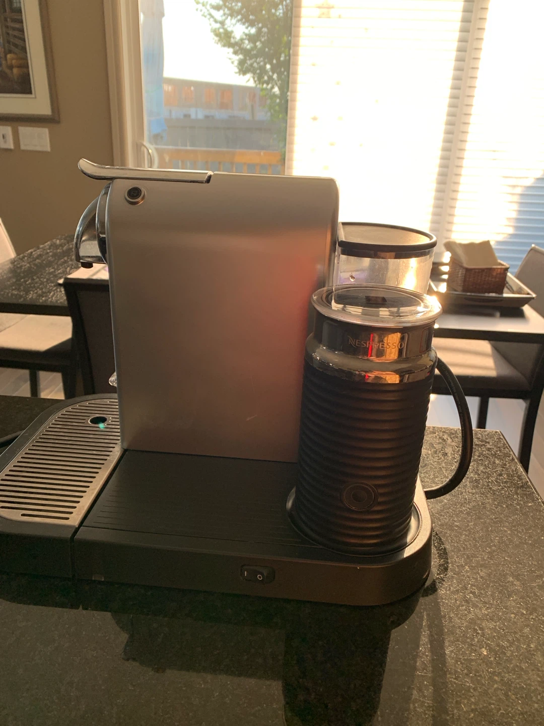 Nespresso Citiz & Milk Espresso Machine - photo 3