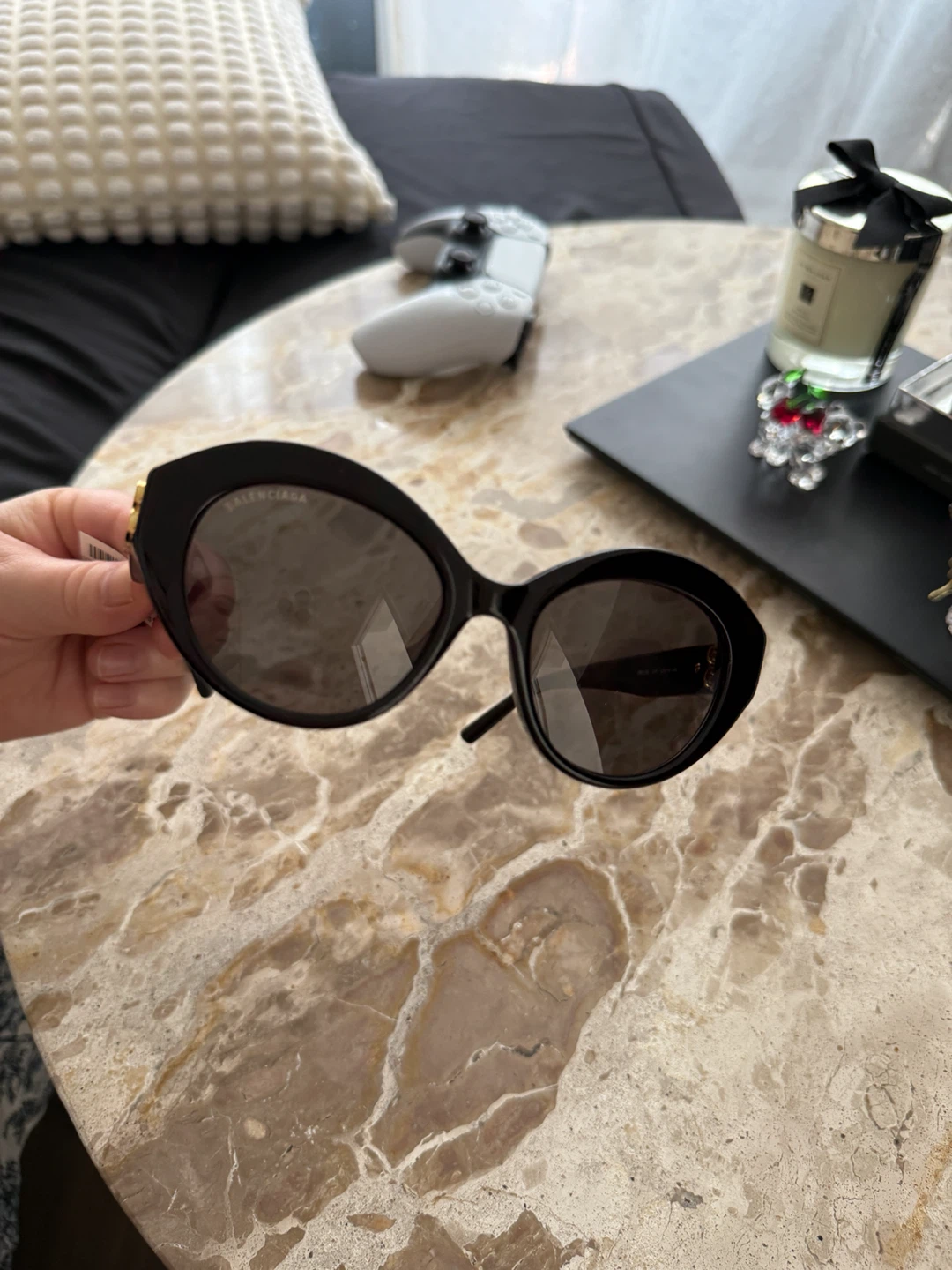 Balenciaga Black Cat-Eye Sunglasses - photo 3