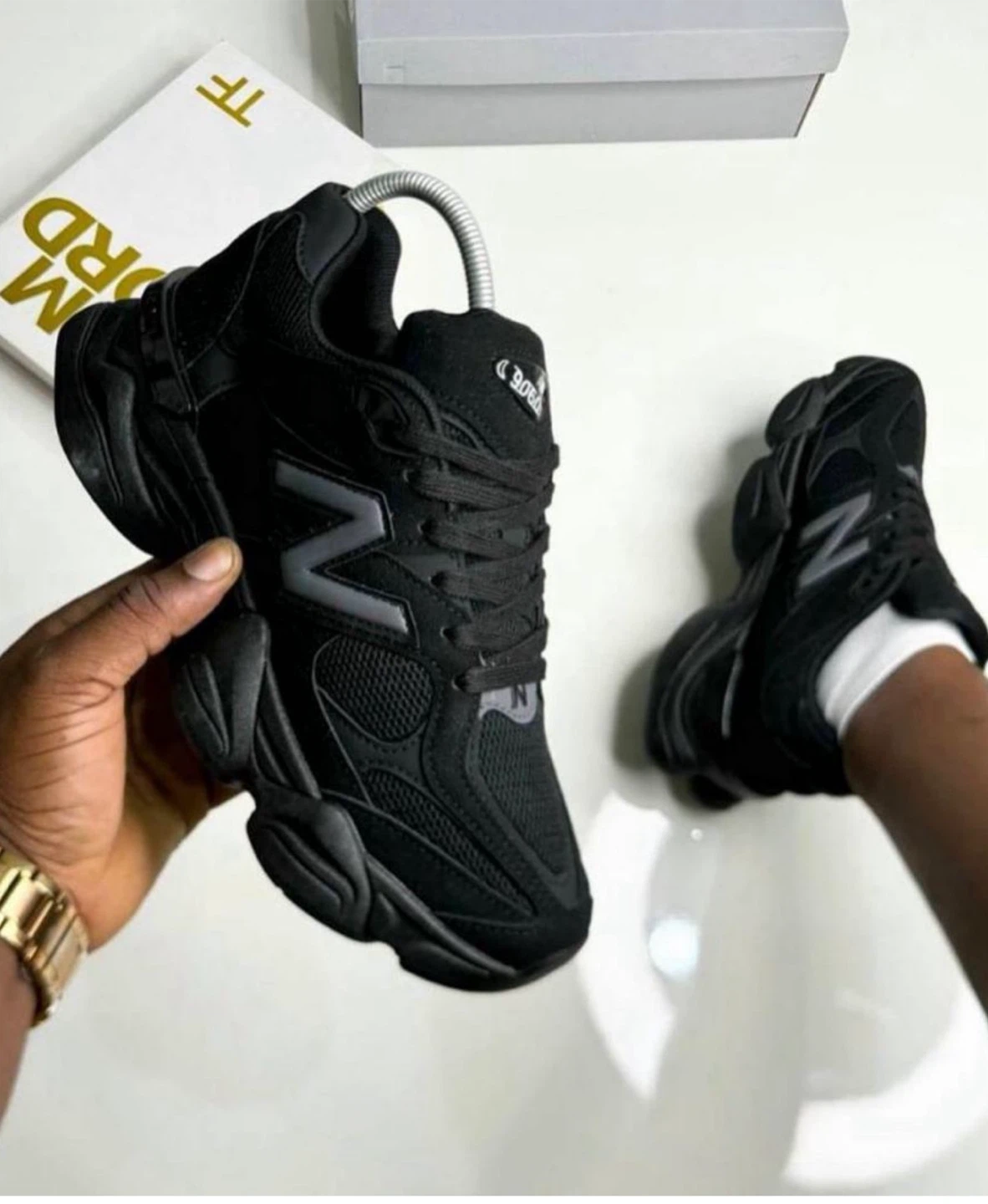 New Balance 9060 Black Sneakers