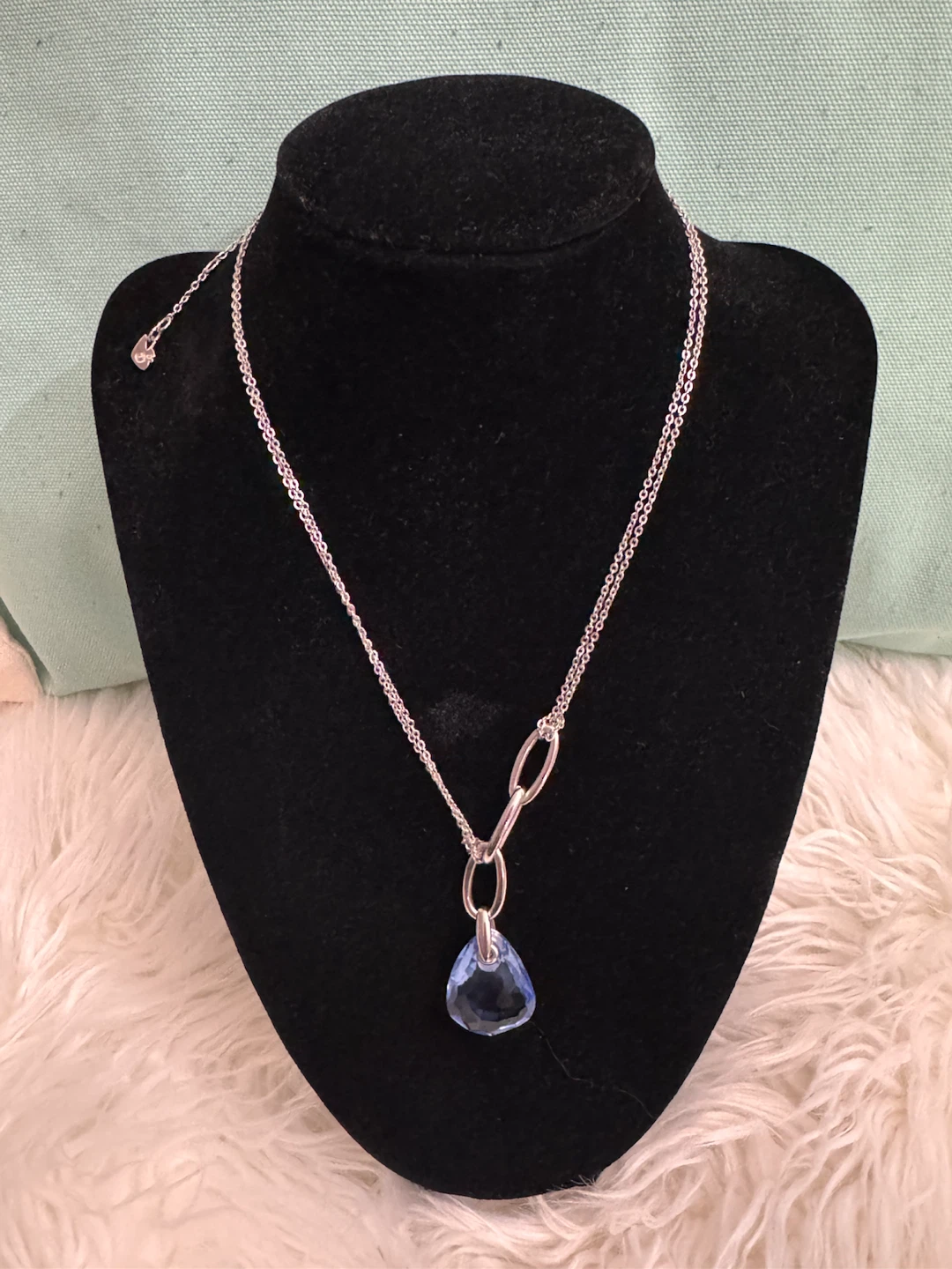Swarovski teardrop necklace