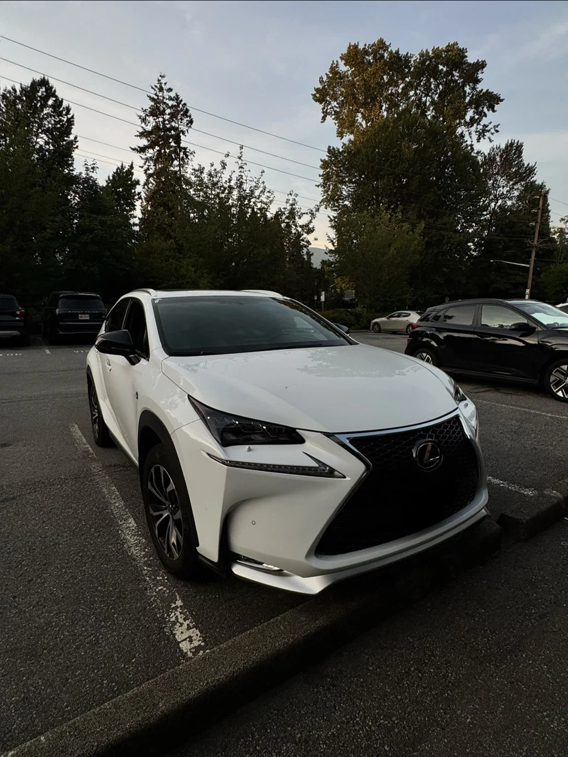 White Lexus NX 200t Sport - photo 3
