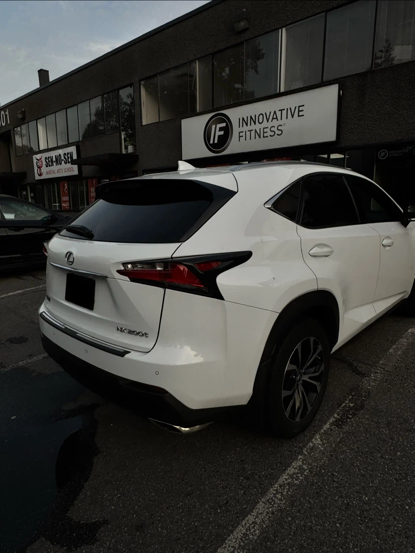 White Lexus NX 200t Sport - photo 4