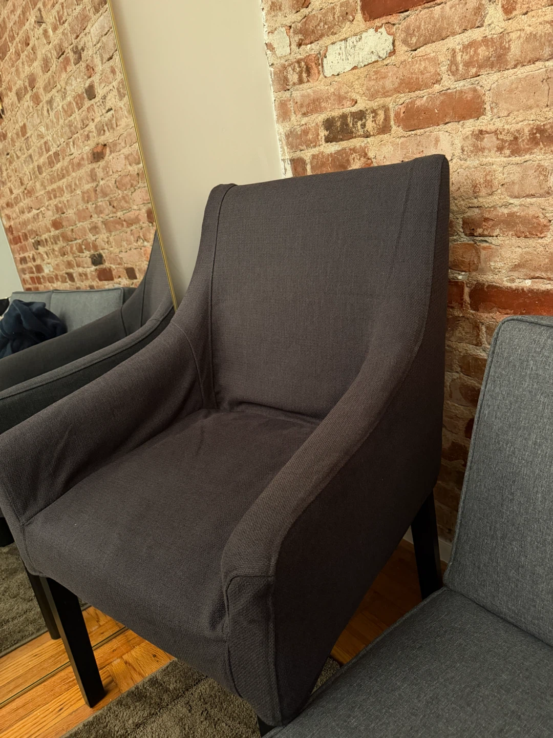 Comfy gray armchair - photo 2