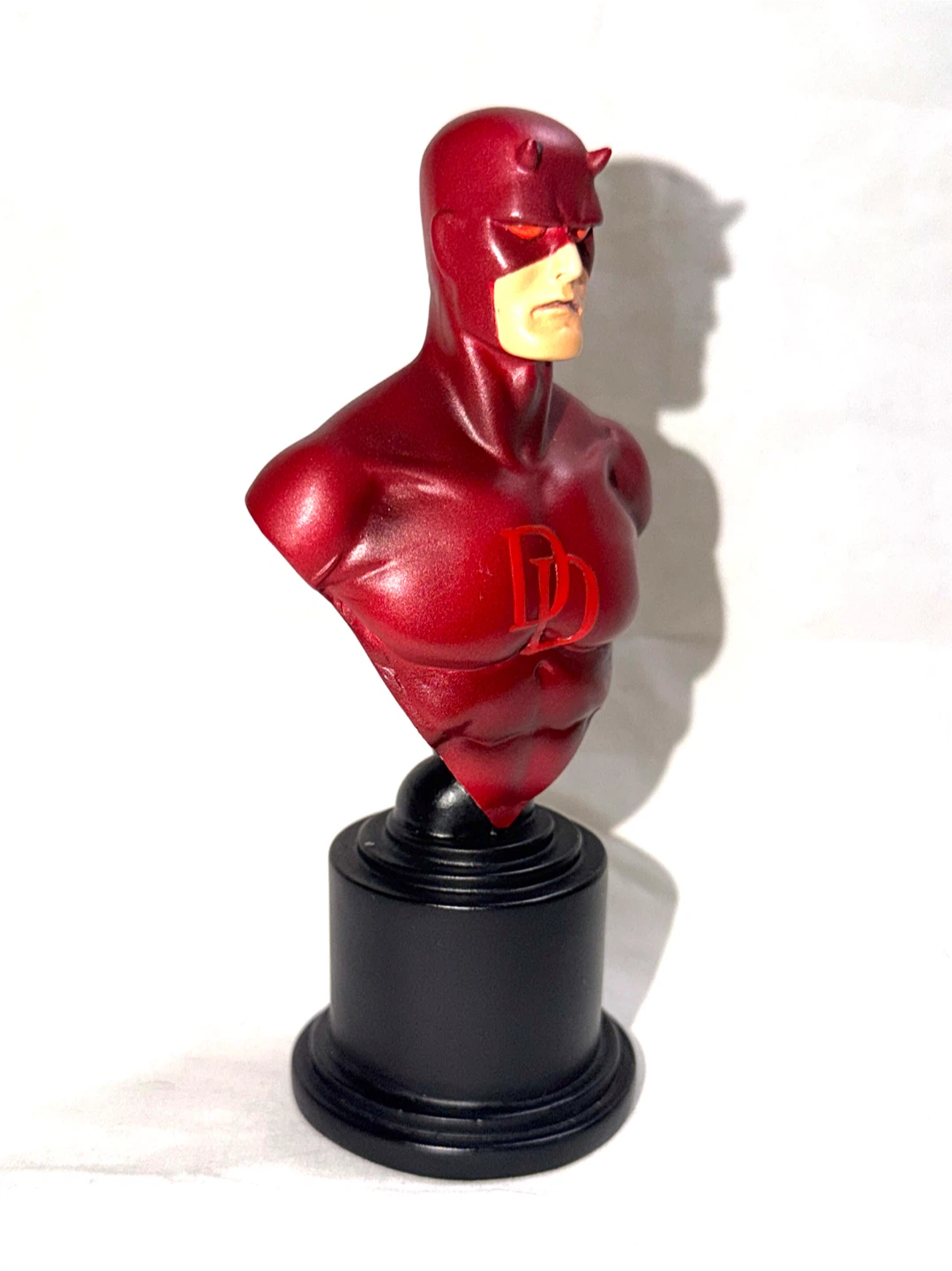 Bowen Designs Marvel Daredevil Collectible Bust - photo 2