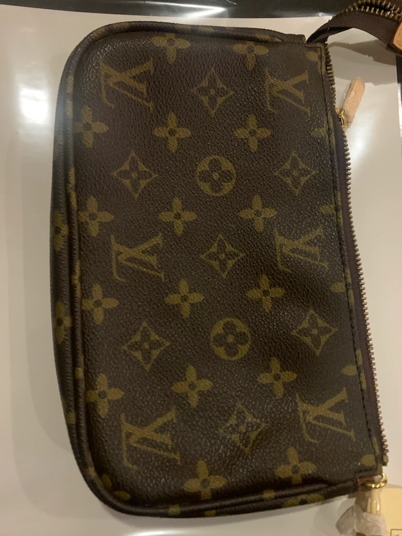 Louis Vuitton Monogram Pouch Pochette