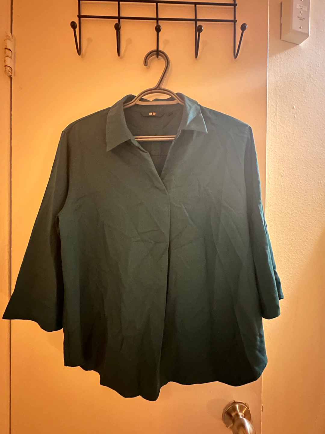 UNIQLO Women's Emerald Green Collared Shirt - Size L