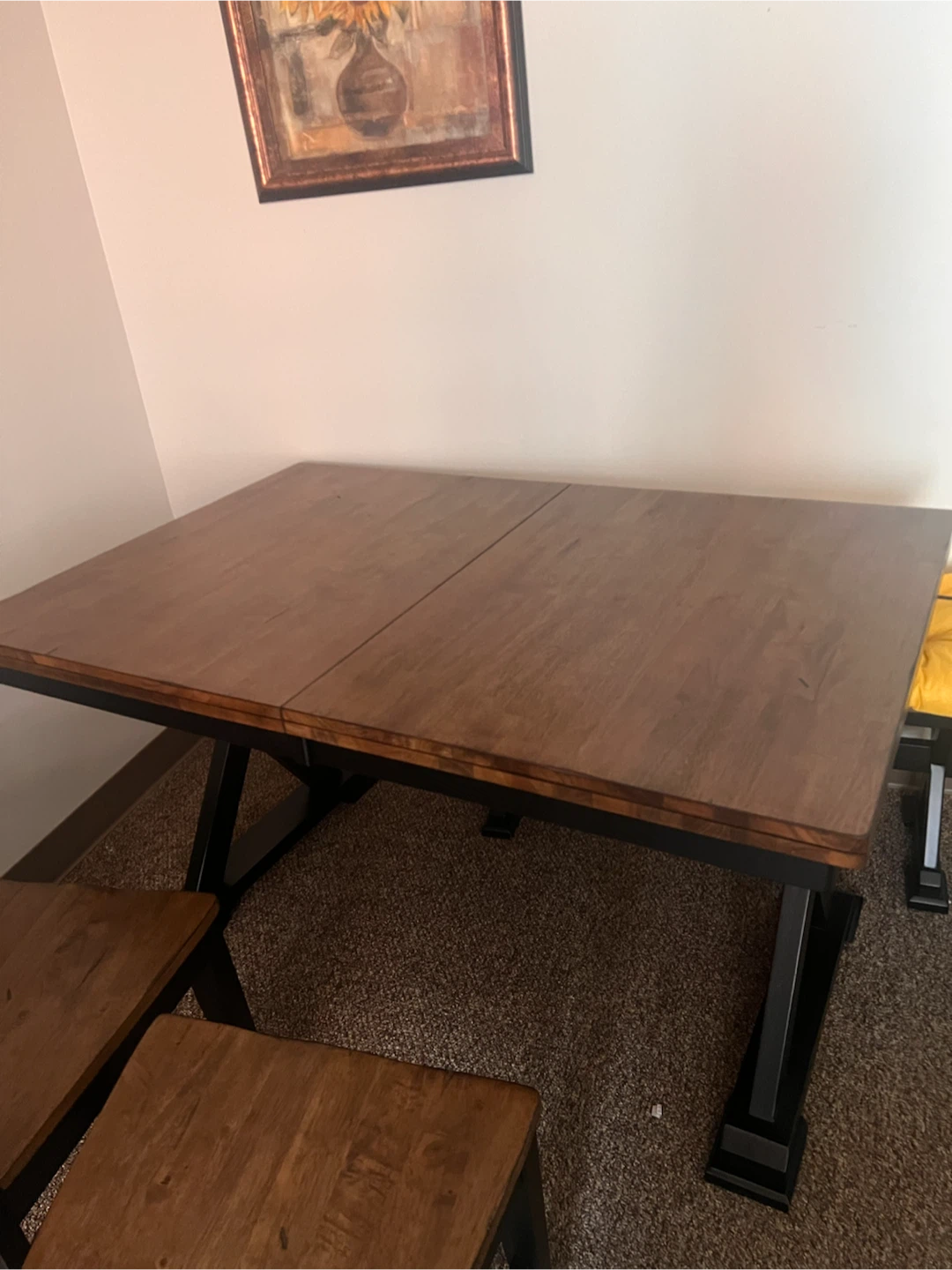 Table and chairs - photo 2