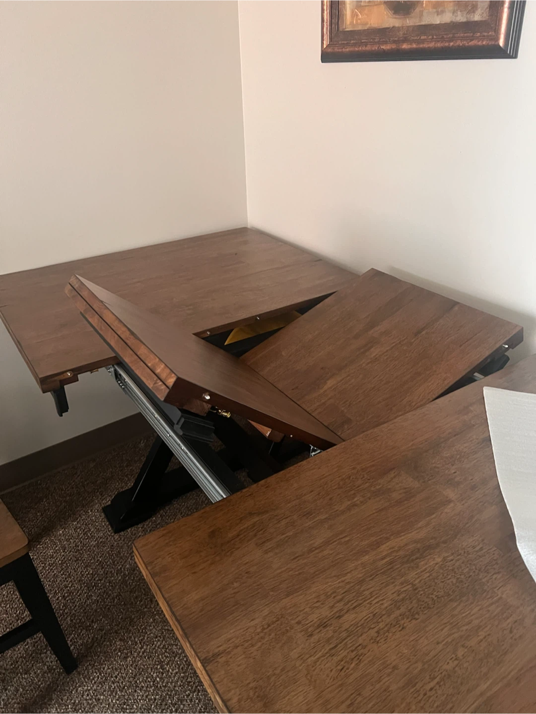 Table and chairs - photo 4