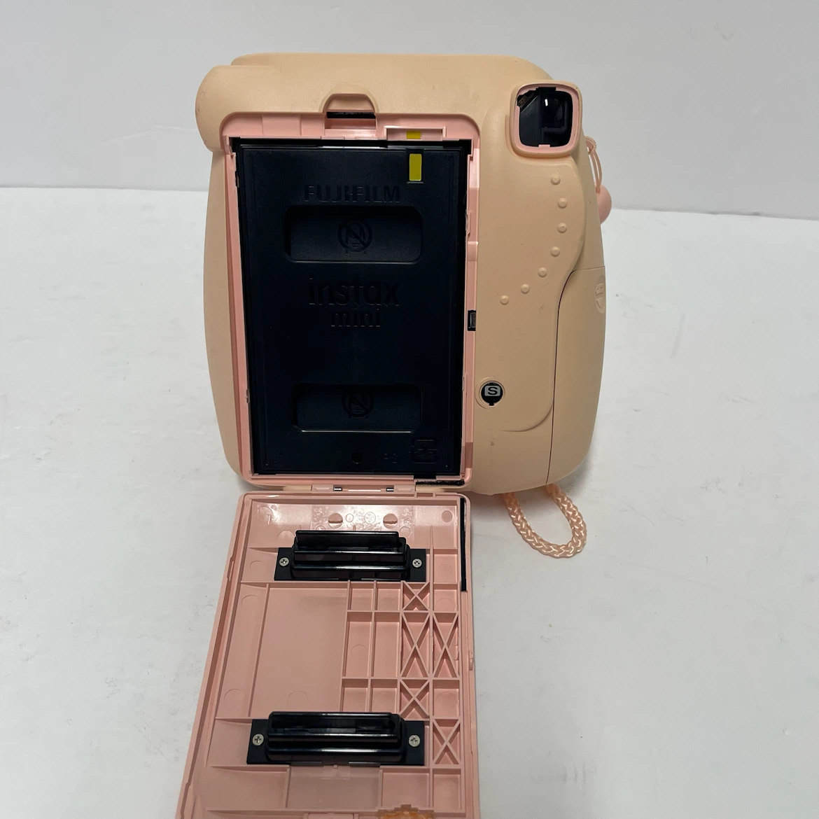 Fujifilm Instax Mini 8 Camera - Peach - photo 5