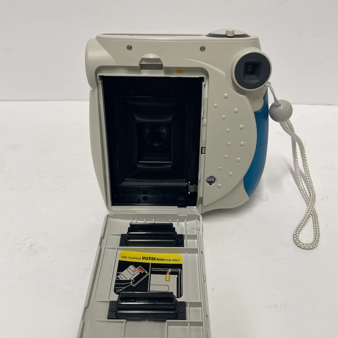 Fujifilm Instax Mini 7 Instant Camera - photo 4