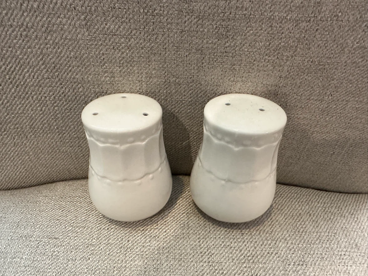 Ceramic Salt and Pepper Shakers Set
